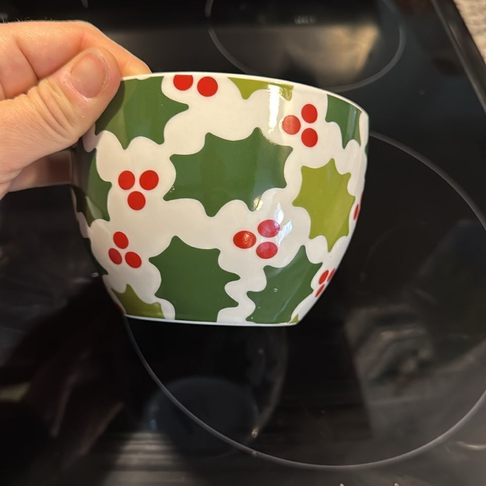 Crate&Barrel Ceramic Nesting Bowls - Picture 4 of 8